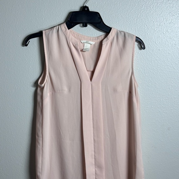 H&M‎ Women's Sleeveless Sheer Blouse Size 2 Pink - Picture 2 of 7
